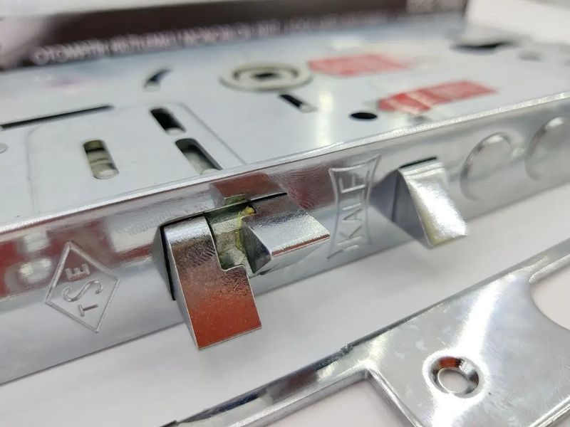 Врізна частина з автозакриттям KALE 252 RAV (BS60*85мм) хром 252rav фото